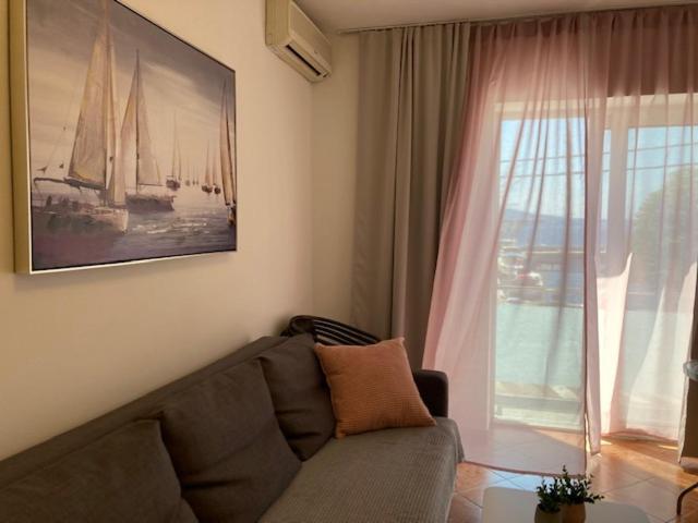 Apartments Ivančić Novi Vinodolski Buitenkant foto