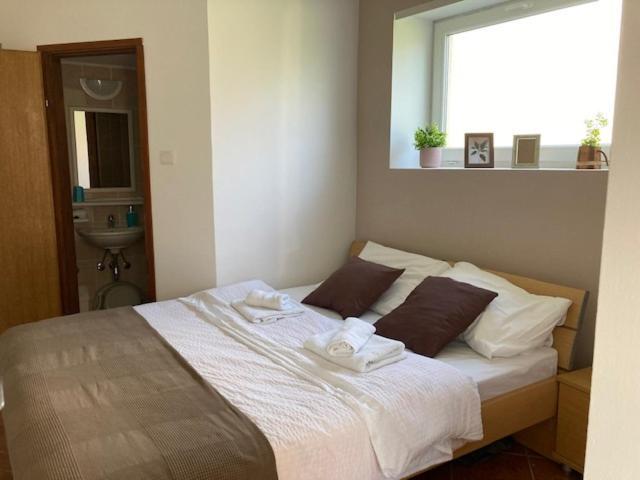 Apartments Ivančić Novi Vinodolski Buitenkant foto