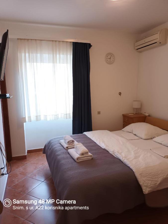 Apartments Ivančić Novi Vinodolski Buitenkant foto