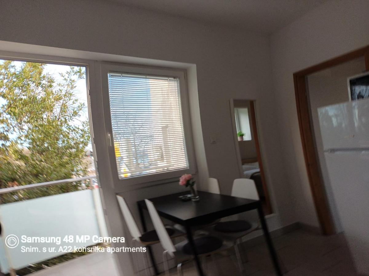 Apartments Ivančić Novi Vinodolski Buitenkant foto