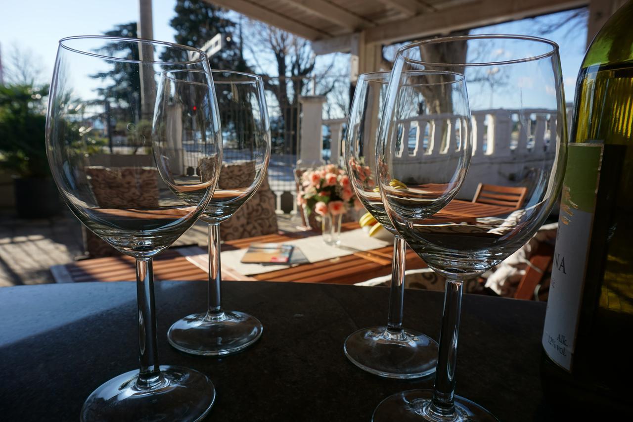 Apartments Ivančić Novi Vinodolski Buitenkant foto
