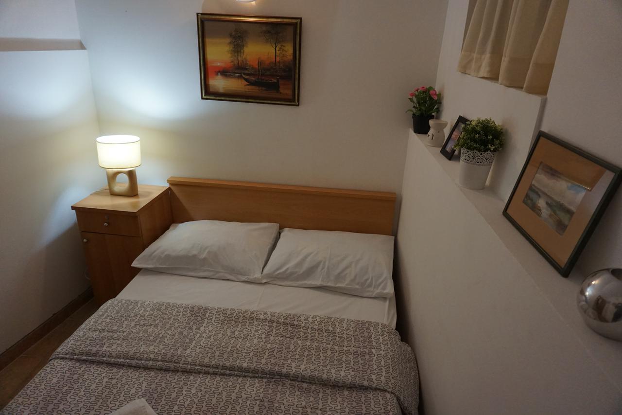 Apartments Ivančić Novi Vinodolski Buitenkant foto