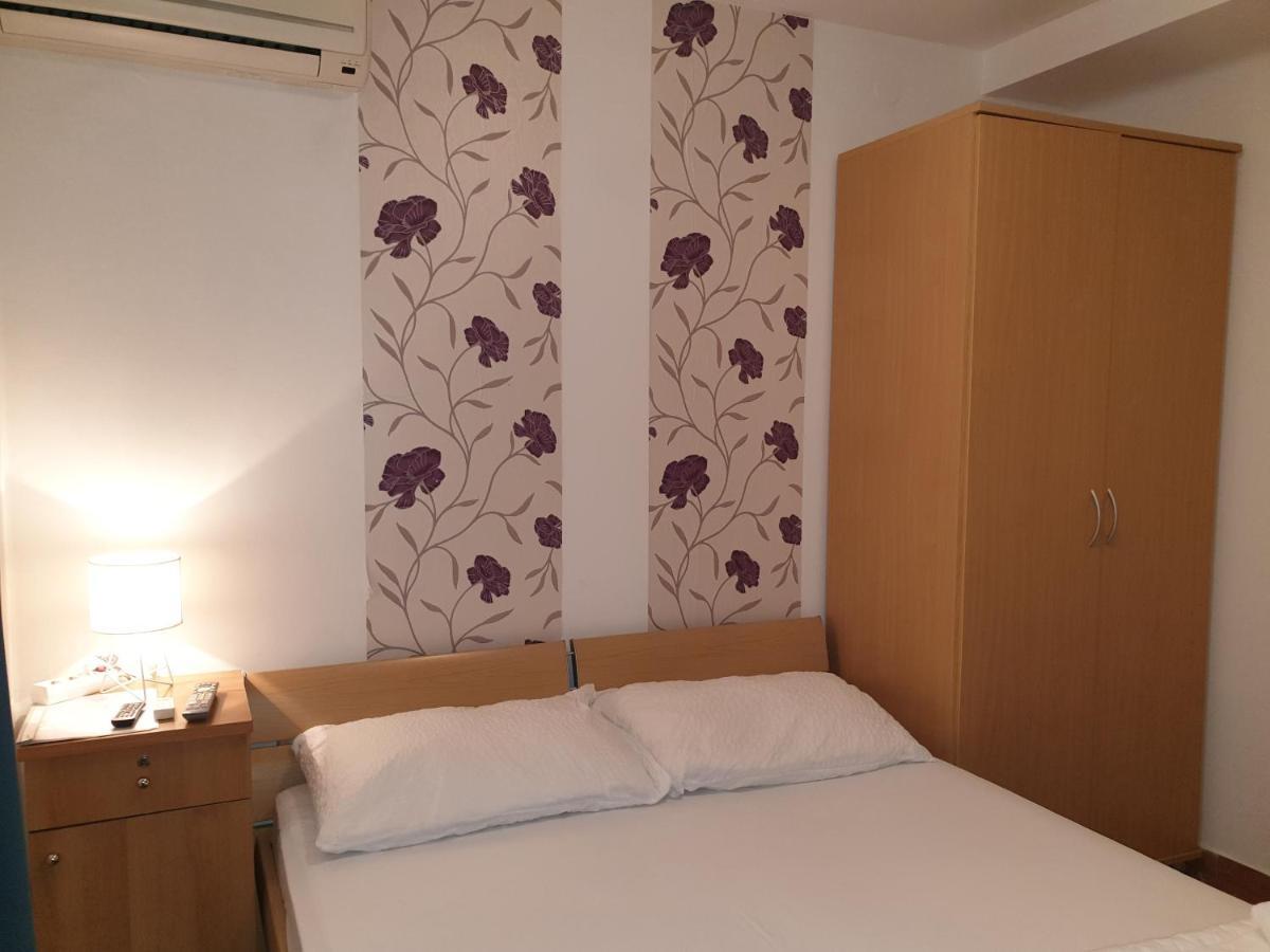 Apartments Ivančić Novi Vinodolski Buitenkant foto